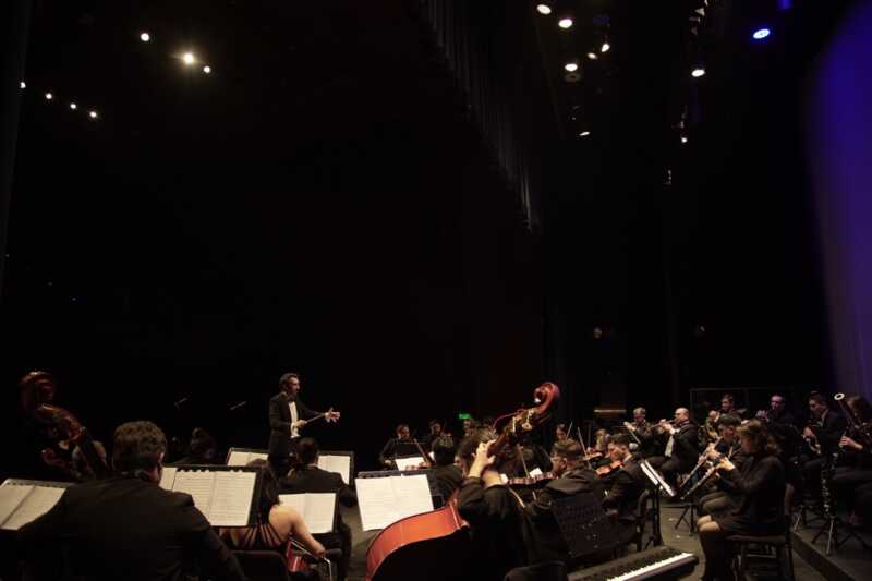 La Orquesta de Cámara del Parque del Conocimiento llevará “Las tres B” a los barrios ADRIAN Y ORQUESTA - 1