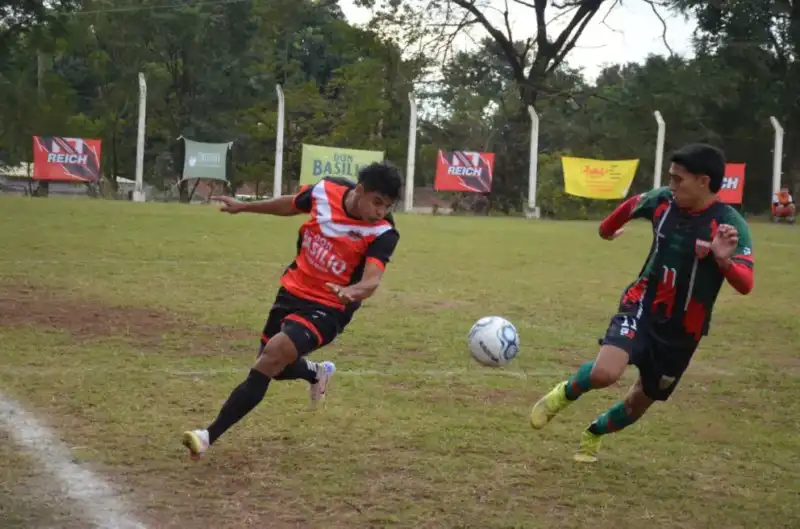 Ex Alumnos 185 revirtió la serie ante Brown y se metió en cuartos del Provincial 2 Alumnos