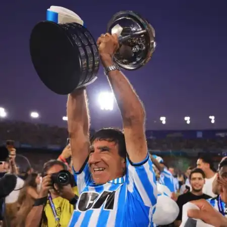 Gustavo Costas fue despedido tras la eliminación en la Sudamericana Costas