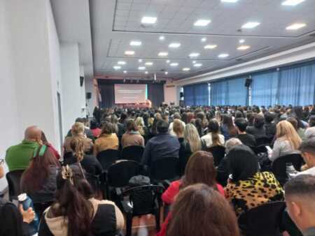 El desafío de enseñar en la diversidad, eje del Congreso Provincial “Neurodiversidad en las aulas” El Congreso Provincial sobre Neurodiversidad reúne a docentes y especialistas en el Parque del Conocimiento.