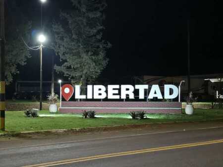 El municipio acumula cerca de 900 millones de pesos mientras crecen los cuestionamientos por la falta de inversión.