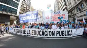 Universidades públicas anuncian paro nacional mientras sigue la disputa por el financiamiento Universidades