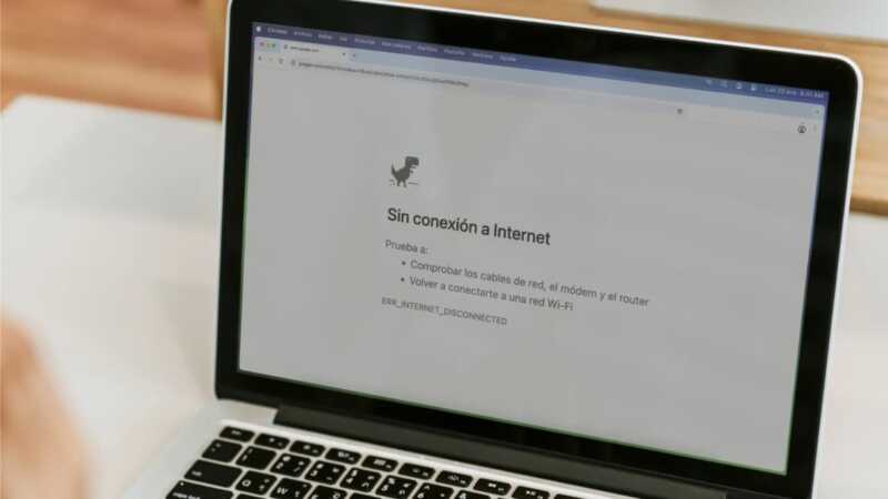 Un doble corte de fibra óptica dejó sin internet al centro de Posadas y Villa Sarita corte de internet en Posadas