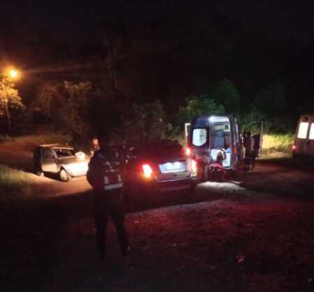 Despistó con su auto sobre la Ruta 14 y terminó en la banquina en Oberá WhatsApp Image 2026 05 14 at 20.54.23 - 1