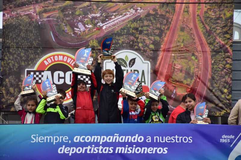 El Misionero de Karting vivió un fin de semana cargado de emociones en Oberá 2 WhatsApp Image 2026 05 17 at 19.30.56 1 - 1