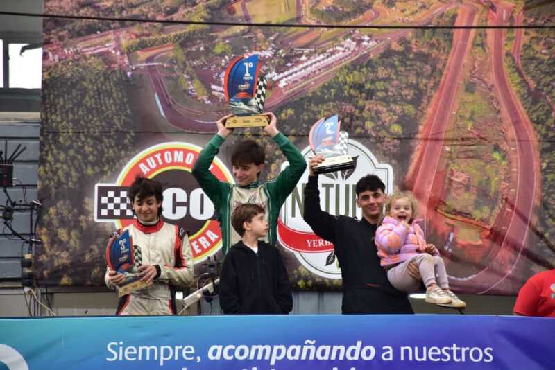El Misionero de Karting vivió un fin de semana cargado de emociones en Oberá 6 WhatsApp Image 2026 05 17 at 19.30.57 - 5
