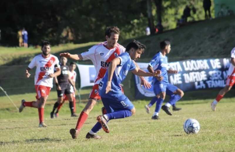 La Cantera aplastó a Ágil y quedó como único líder de la Super Liga Posadeña Liga Posadeña
