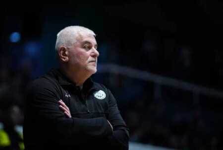 Fabio Demti seguirá como entrenador de OTC por sexta temporada consecutiva Demti sigue en OTC