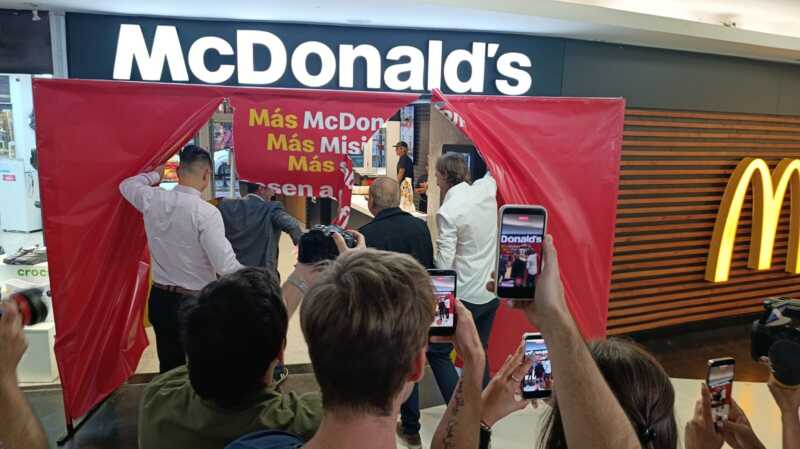 McDonald’s inauguró su segunda sucursal en Posadas y apuesta al crecimiento del centro comercial 6 WhatsApp Image 2026 05 29 at 17.25.47 - 5