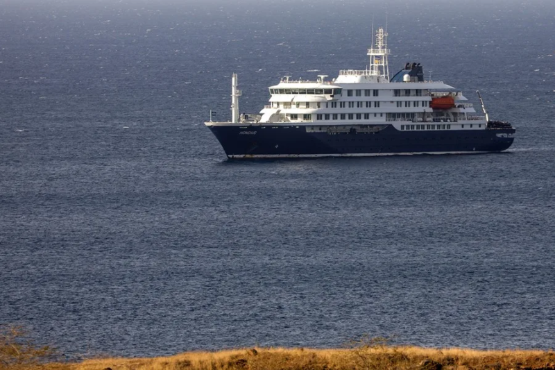 Trasladan a los argentinos del crucero MV Hondius a Países Bajos para cumplir cuarentena por hantavirus argenti