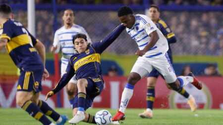 Boca decidió no renovar el contrato de Claudio Úbeda tras la eliminación en la Copa Libertadores. Juan Román Riquelme busca nuevo entrenador y analiza varias alternativas para encarar el segundo semestre.