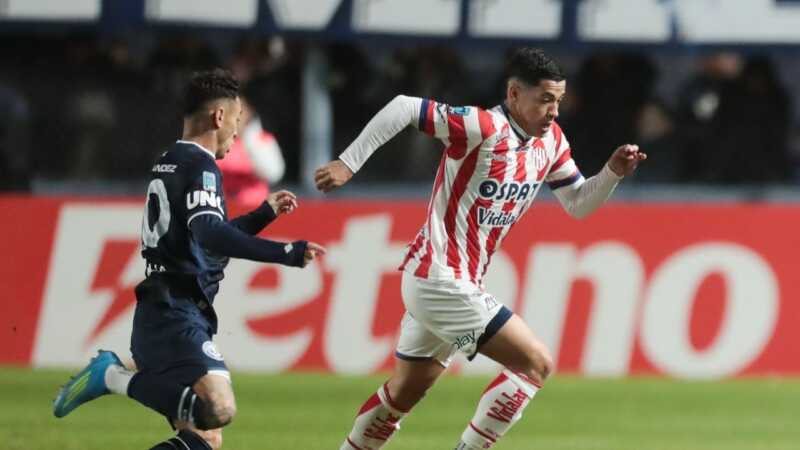 El Torneo Apertura 2026 ya tiene definidos los cruces de cuartos de final. River enfrentará a Gimnasia, Racing irá ante Rosario Central y Huracán chocará con Argentinos.