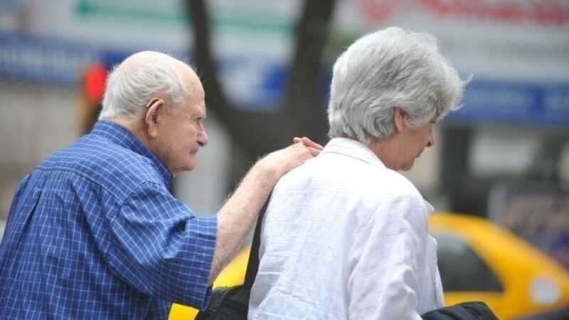 ANSES: los jubilados que cobran la mínima recibirán más de $675.000 en junio con aguinaldo y bono El Gobierno de Misiones confirmó que los jubilados municipales serían uno de los sectores más beneficiados con la actualización de movilidad.