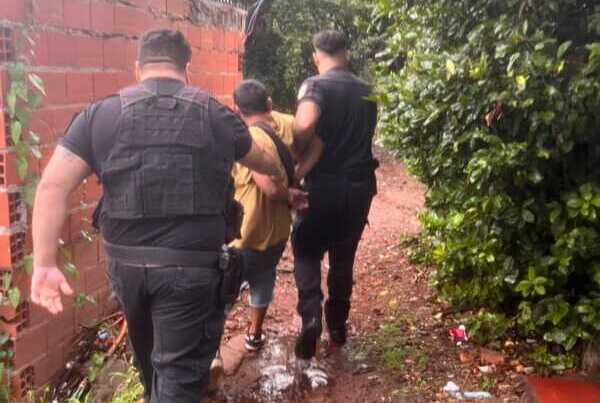 Amplio despliegue policial en Misiones: refuerzan controles y presencia preventiva en barrios, chacras y rutas La Policía de Misiones intensificó operativos preventivos en toda la provincia con patrullajes, controles viales y monitoreo en tiempo real en los 79 municipios.