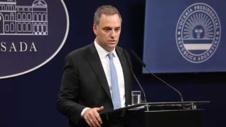 Renunció Manuel Adorni Adorni