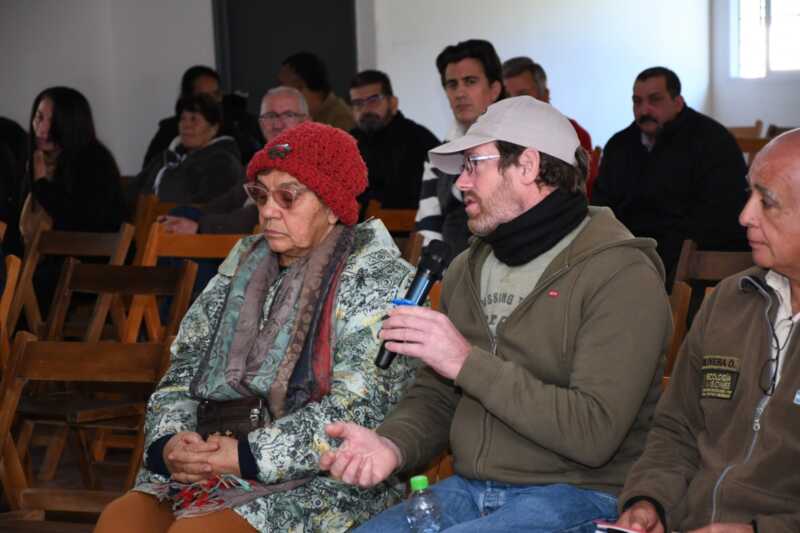 Fachinal avanza hacia el asfalto: presentaron a vecinos el proyecto de pavimentación del acceso 3 DPV REUNIONFACHINAL 3 - 2