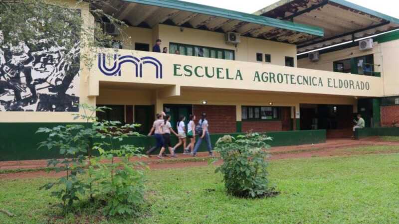 Noelia Rivaldi fue ratificada al frente de la Escuela Agrotécnica de Eldorado hasta 2030 3 Escuela Agrotecnica de Eldorado - 2