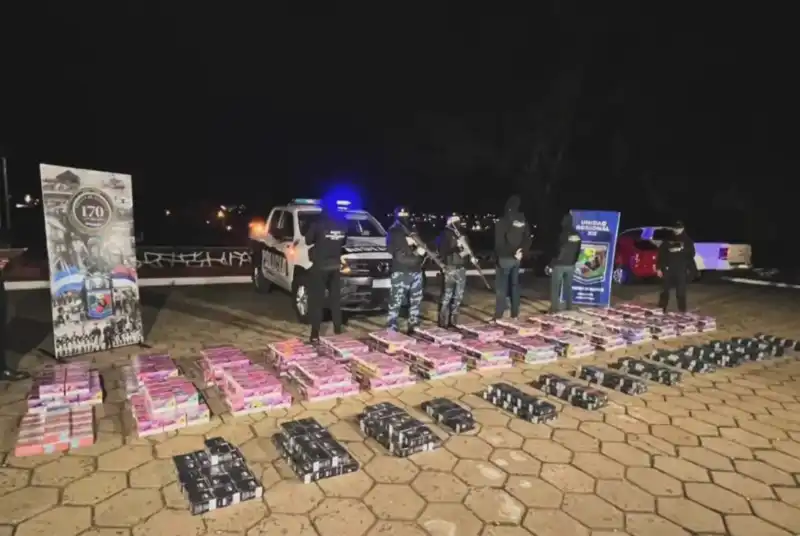 Misiones vapeado policia