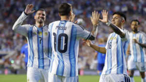 Argentina debuta ante Argelia con Messi como bandera y la misión de cortar una racha histórica de Sudamérica Part GTY 2280813255 1 1 0 - 1