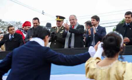 Passalacqua encabezó en Candelaria el acto por el Día de la Bandera Passalacqua