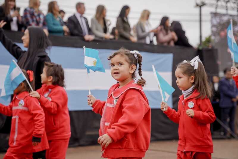 Passalacqua encabezó en Candelaria el acto por el Día de la Bandera 3 Passalacqua