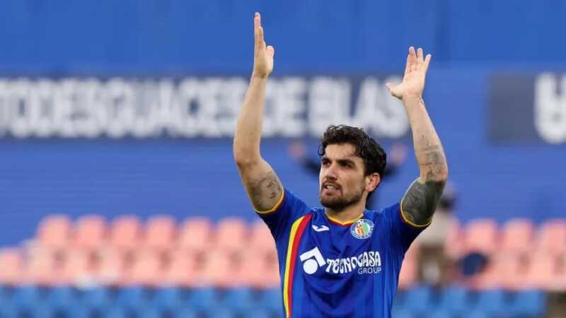 Arambarri refuerzo de River