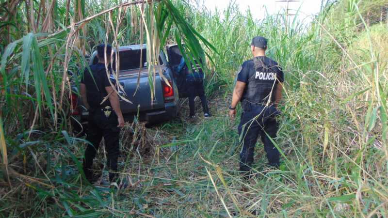 La Policía secuestró casi 900 kilos de marihuana y frustró una fuga narco en Eldorado 9 WhatsApp Image 2026 06 09 at 21.16.15 - 8