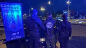 Detuvieron a un presunto dealer tras una persecución en Garupá: llevaba cocaína valuada en casi 6 millones de pesos y dos armas cargadas Detuvieron presunto dealer tras persecución en Garupá