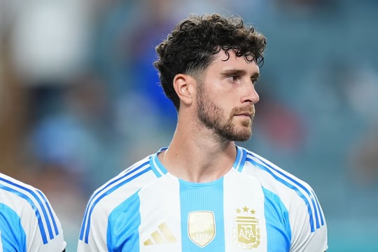 Selección Argentina: Marcos Senesi finalmente será el reemplazante de Balerdi Senesi convocado en Argentina