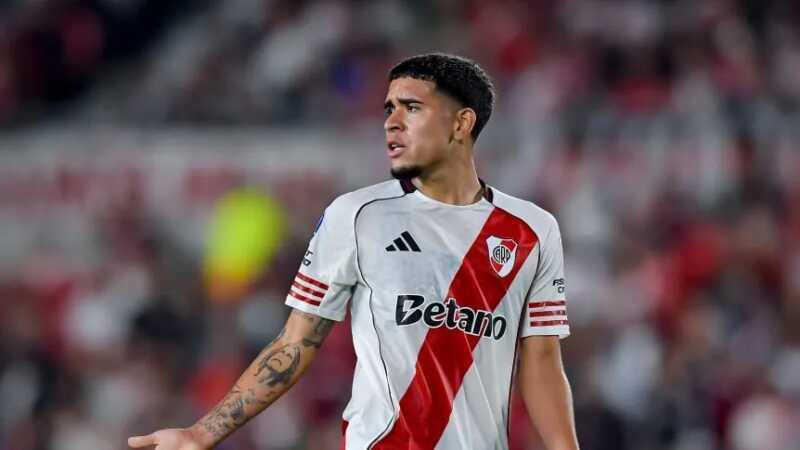 River aceleró la renovación del plantel y rescindió los contratos de Kendry Páez y Matías Viña 2 WhatsApp Image 2026 06 15 at 17.39.59 1 - 1