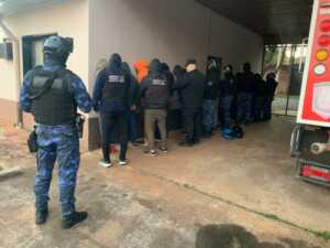 Desarticularon una banda investigada por robos y estafas en Posadas: hay 12 detenidos desarticularon banda en Posadas