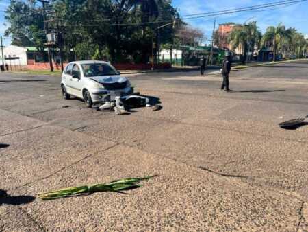 Habría ignorado la luz roja y terminó hospitalizada tras un choque en Posadas WhatsApp Image 2026 06 17 at 16.44.54 - 9