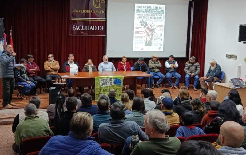 Un reclamo que une a todos: la crisis yerbatera movilizó a productores, tareferos y dirigentes 2 Yerba mate en crisis: fuerte convocatoria multisectorial para exigir respuestas