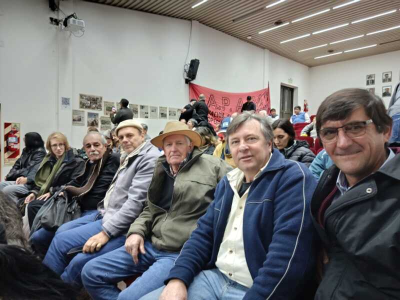 Un reclamo que une a todos: la crisis yerbatera movilizó a productores, tareferos y dirigentes 10 WhatsApp Image 2026 06 18 at 16.54.27 1 - 9
