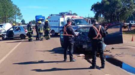 Tres personas resultaron heridas tras un choque entre dos automóviles sobre la Ruta 14 en San Vicente choque entre dos automóviles sobre la Ruta 14 en San Vicente
