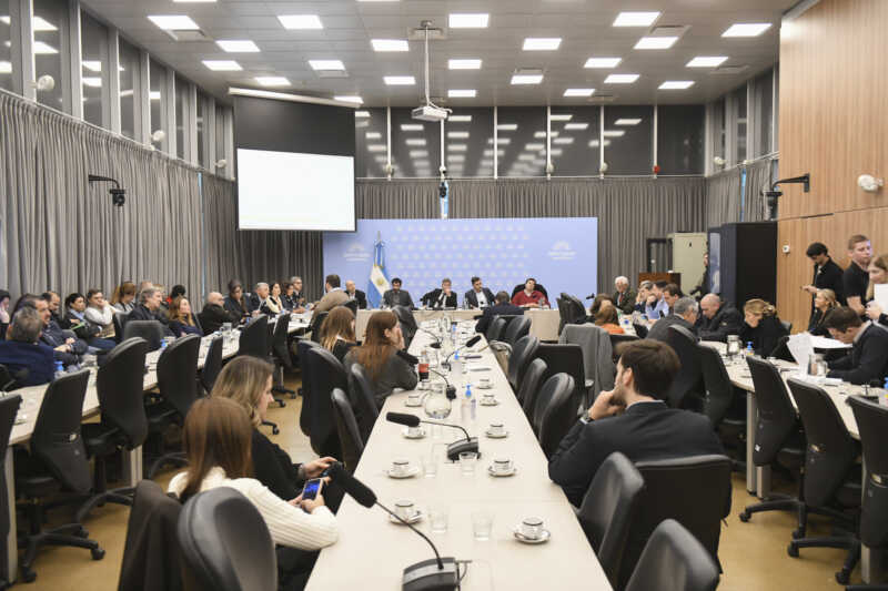 Herrera Ahuad planteó que la producción de alimentos debe priorizar también la calidad nutricional 2 aagricultura090626 - 1