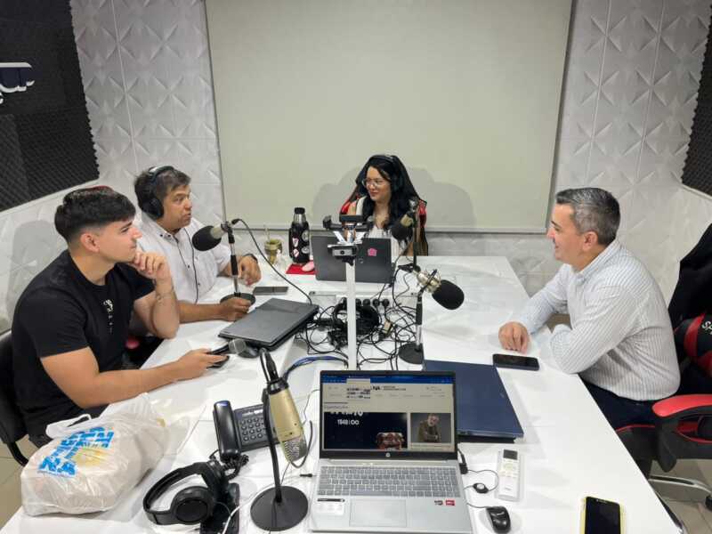 “Es una pelea de perros grandes”: José María Arrúa evitó tomar partido en la interna 1 José María Arrúa se refirió a las tensiones internas del oficialismo, destacó el trabajo conjunto con los intendentes y reivindicó el misionerismo como eje de construcción política.