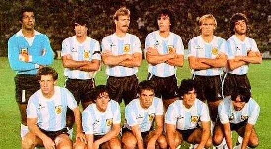 "Chocolate" Baley: "Diego era más importante que el Papa y que el presidente" 6 El campeón del mundo Héctor "Chocolate" Baley repasó anécdotas de la Selección Argentina de 1978, recordó a César Luis Menotti, Mario Kempes y abrió su corazón al hablar de Diego Maradona.
