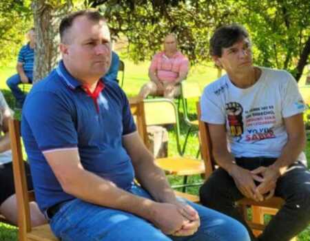 Campo Viera: “El municipio compró por $42 millones a la madre del tesorero y por $8 millones al hermano del intendente” campo viera intendente burger y juan - 4