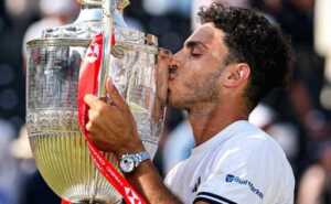 Cerúndolo hizo historia en Queen’s y conquistó el primer ATP 500 de su carrera cerúndolo