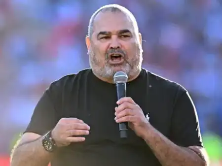 La llamativa reacción de Chilavert después del batacazo de Paraguay ante Alemania José Luis Chilavert volvió a ser noticia tras la clasificación de Paraguay a octavos del Mundial 2026. Replicó mensajes en redes sociales y Orlando Gill respondió a las críticas del histórico arquero.