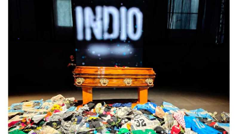 El último ritual ricotero: la despedida al Indio Solari que confirmó su lugar en la historia argentina Más de un millón de personas participaron de la despedida al Indio Solari en Avellaneda, en una de las manifestaciones populares más impactantes de la historia cultural argentina.