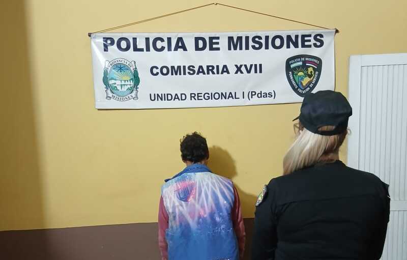 El sospechoso fue retenido por un vecino dentro del establecimiento educativo hasta la llegada de la Policía.