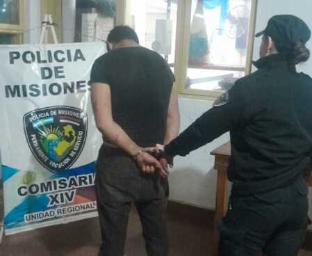 Violencia, robos y disturbios: seis detenidos tras una madrugada de operativos en Posadas 4 detenidos posadas 3 e1782738763469 - 3