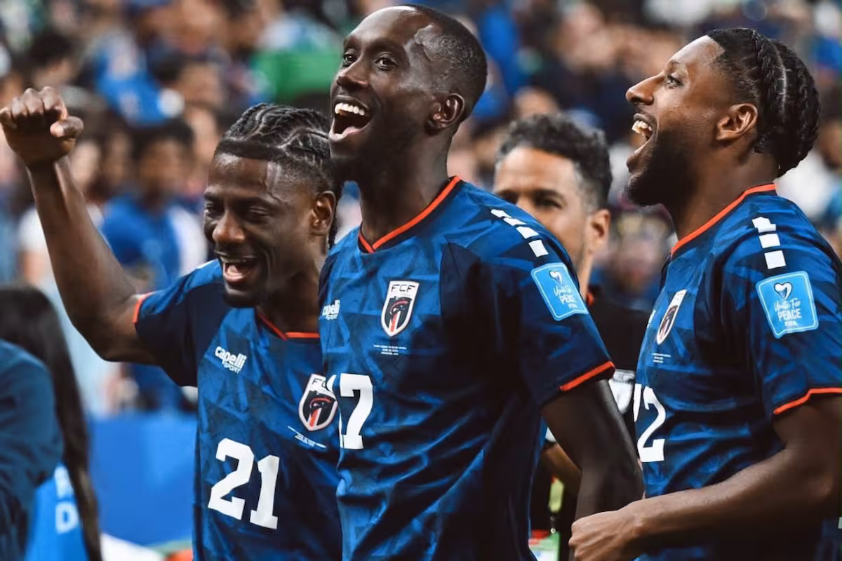 Así juega Cabo Verde, el rival de Argentina en 16avos y la revelación del Mundial 2026 4 La Selección argentina enfrentará a Cabo Verde en los 16avos de final del Mundial 2026. Cómo juega el debutante africano, cuáles son sus fortalezas, sus principales figuras y qué deberá hacer la Scaloneta para avanzar.