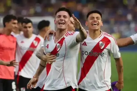 Bombazo en River: van por los regresos de Mastantuono y Echeverri River prepara un mercado de pases ambicioso y busca repatriar a Franco Mastantuono y Claudio Echeverri. El club consultará a Real Madrid y Manchester City por posibles préstamos.