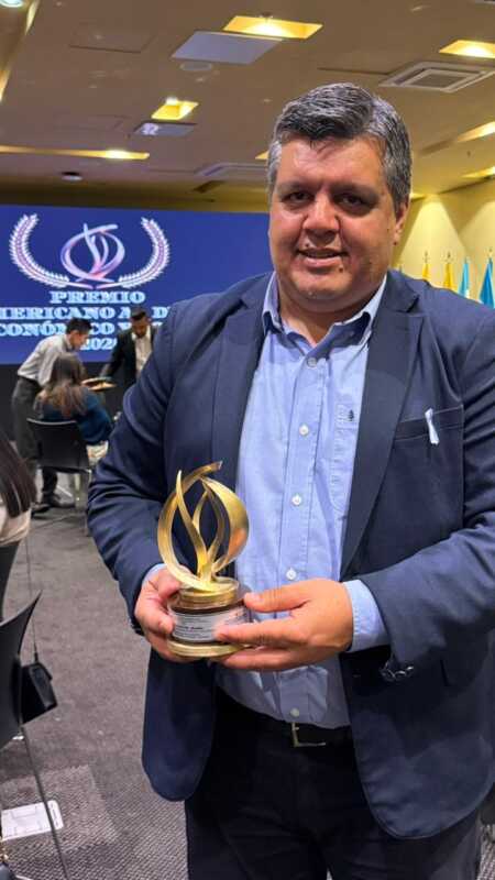 macdonald premio - 1