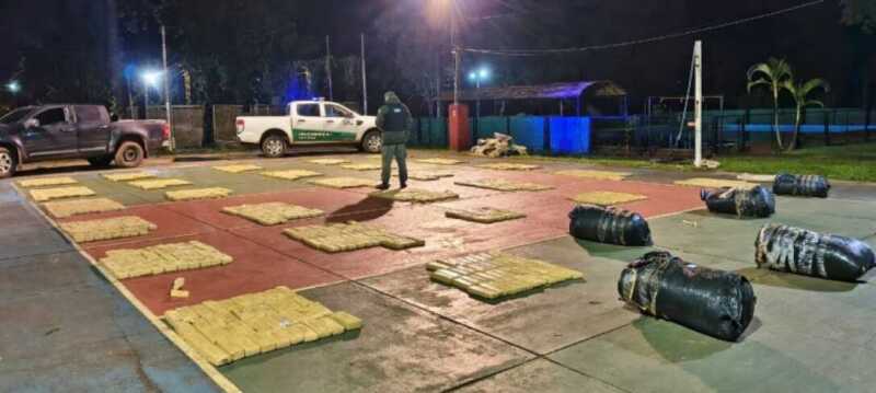 Secuestraron más de una tonelada de marihuana tras una persecución en Puerto Piray marihuana