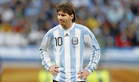 Lionel Messi brilló con un hat-trick ante Argelia en el debut de Argentina en el Mundial 2026 y rompió varios récords históricos que agrandan aún más su leyenda.