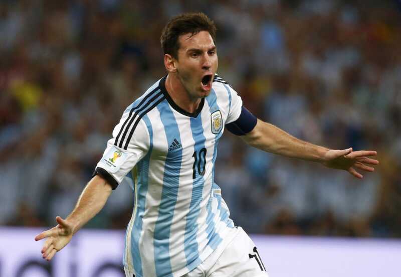 Lionel Messi brilló con un hat-trick ante Argelia en el debut de Argentina en el Mundial 2026 y rompió varios récords históricos que agrandan aún más su leyenda.